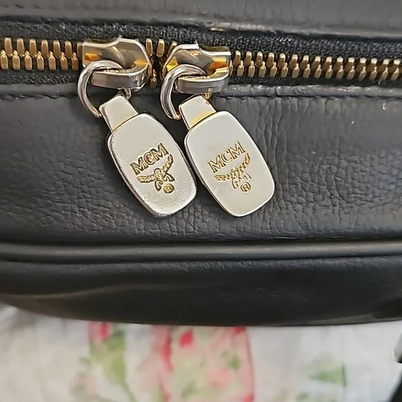 MCM Refurbished Matte Black Leather Boston Bag - Picture 8 of 11